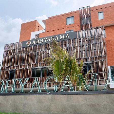 Abhyagama Hotel Digha  Eksteriør billede