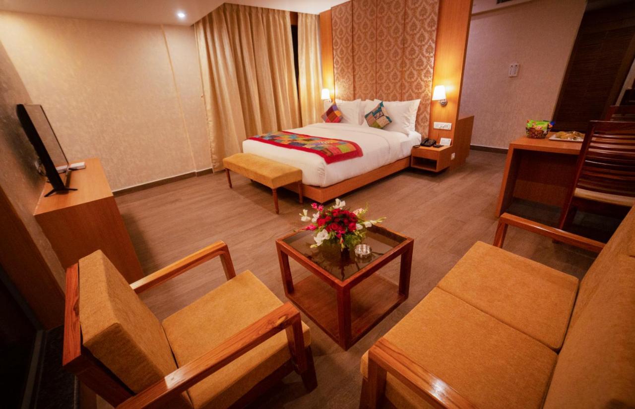Abhyagama Hotel Digha  Eksteriør billede