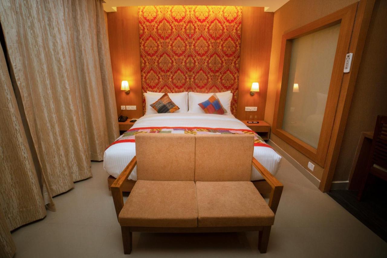 Abhyagama Hotel Digha  Eksteriør billede