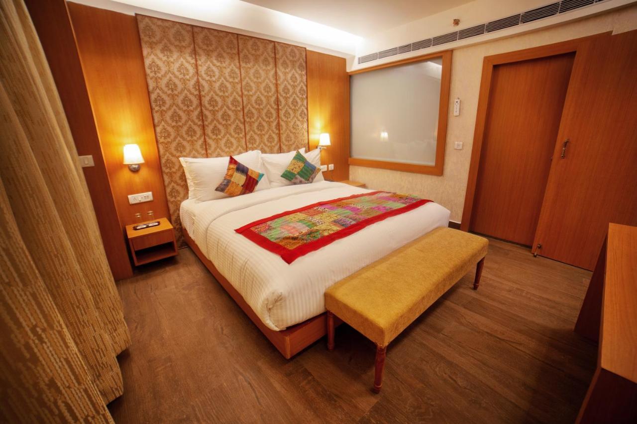 Abhyagama Hotel Digha  Eksteriør billede