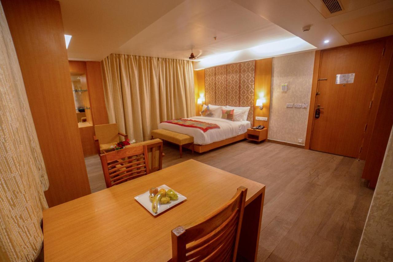 Abhyagama Hotel Digha  Eksteriør billede