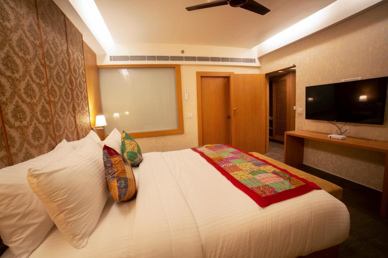 Abhyagama Hotel Digha  Eksteriør billede