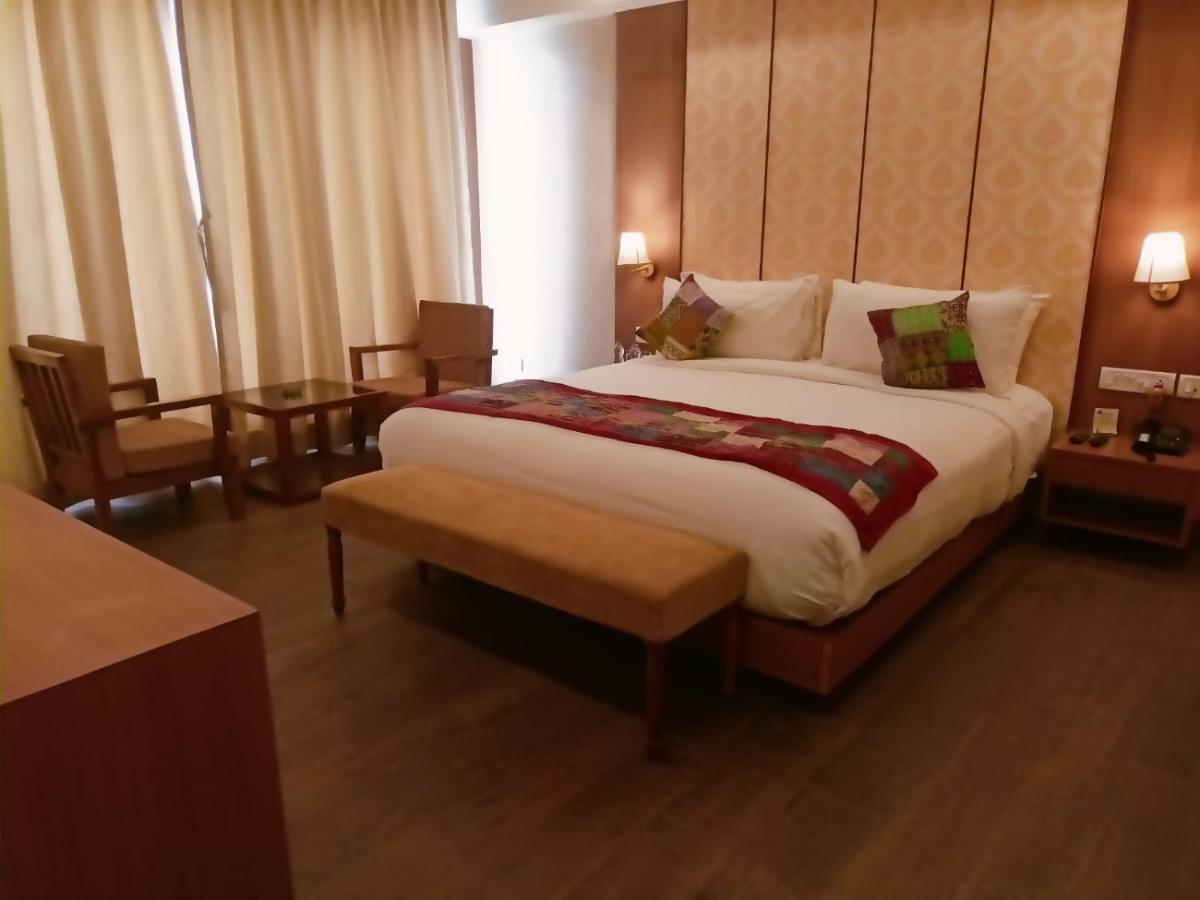 Abhyagama Hotel Digha  Eksteriør billede